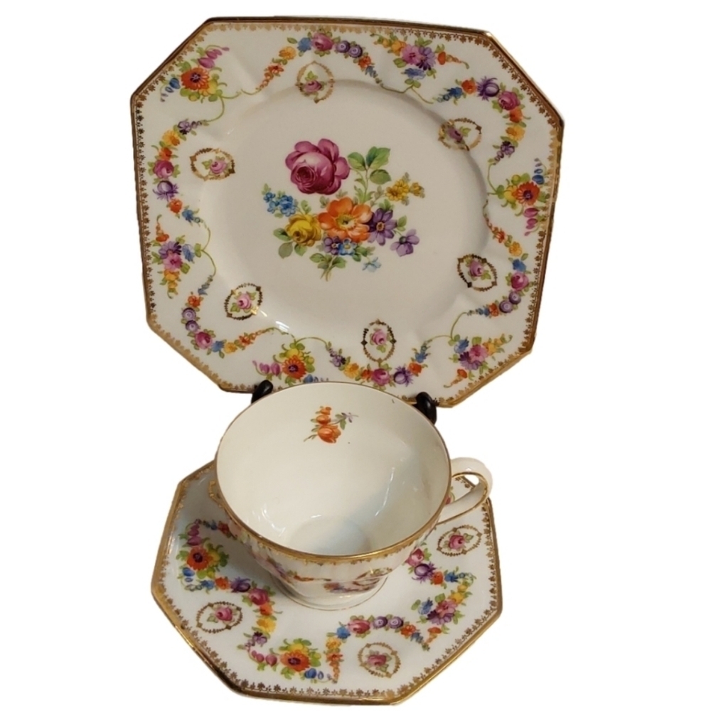 BAVARIA‎ SHUMANN ARZBEG DRESDEN GARLAND 3 PIECES TEA SET COLLECTORS # 68